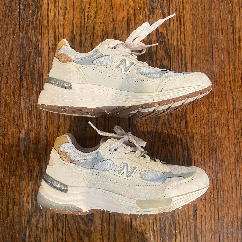 New Balance 992 "Raw Silk" Women’s -